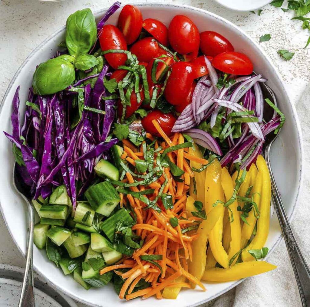 colorful garnishing ideas for salad